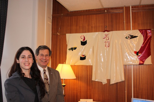 State House Reception Latex Kimono