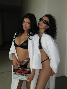 First Fashion Round Up For 2026: Milan, Actor Award Dress Code, Jenner Bikini Latex & Recognizing Valentino Garavani