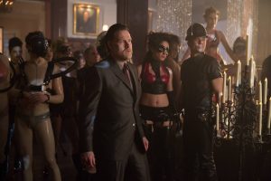 Gotham-The-Anvil-or-the-Hammer-Episode-21-10