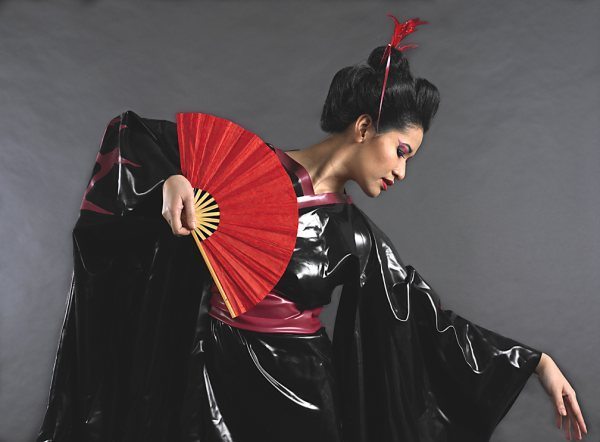 latex kimono, latex geisha